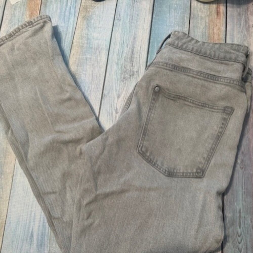H&M Regular Fit Gray Denim Jeans 30x32 – Light Wash Casual Stretch Pants - Picture 10 of 10